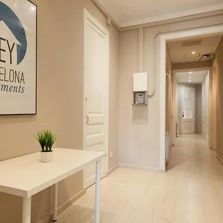 Key Bcn 3o2a 8p 4h Barcelona
